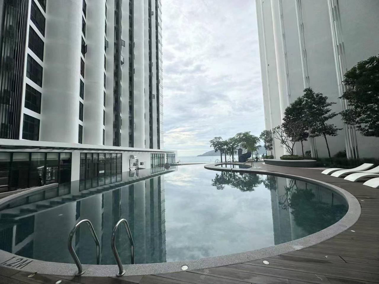 Sunset Seaview Studio Apartment At Kota Kinabalu City Centre エクステリア 写真